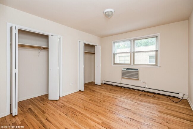 Photo - 2001 W Touhy Ave Unit 202