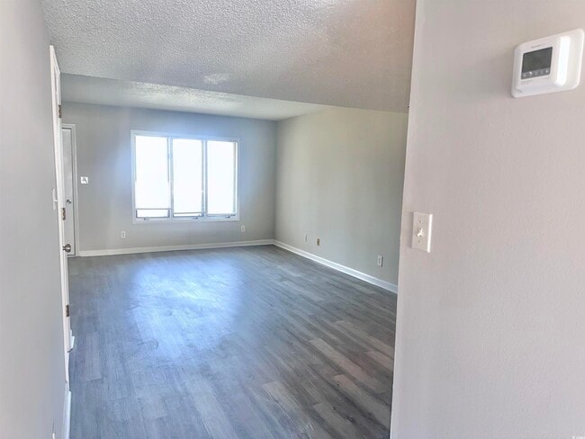 Photo - 401 Garden Dr