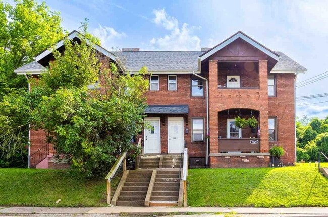 Building Photo - 1037 N 6th St Unit 1023 Rental