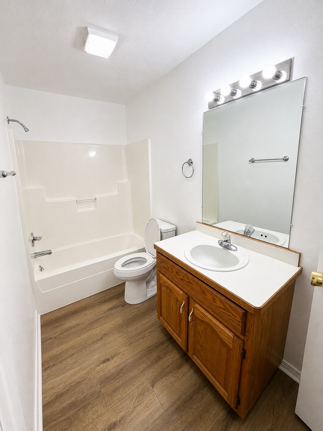 Photo - 2893 Crystal Lake Dr Unit -1