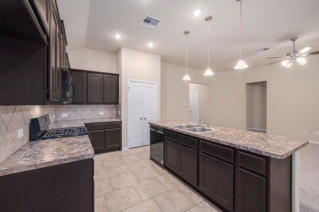 Photo - 12153 Goliad Ln