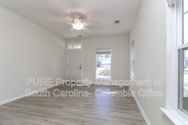 Photo - 333 Drooping Leaf Rd