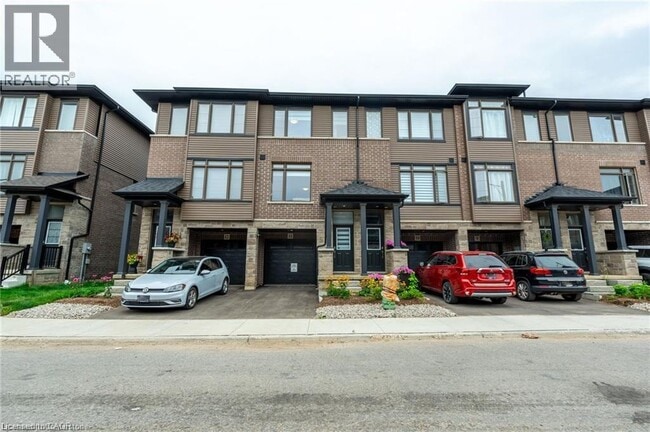 Photo - 120 Court Dr