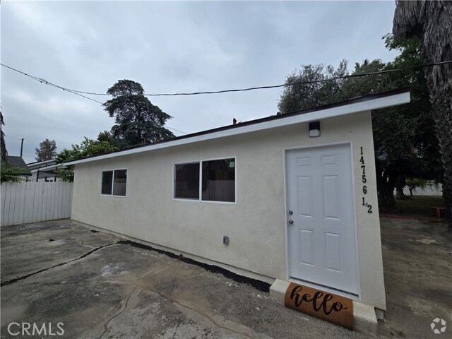 Building Photo - 14756 Lemay St Rental