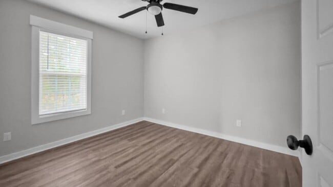 Photo - 1716 N Troup St