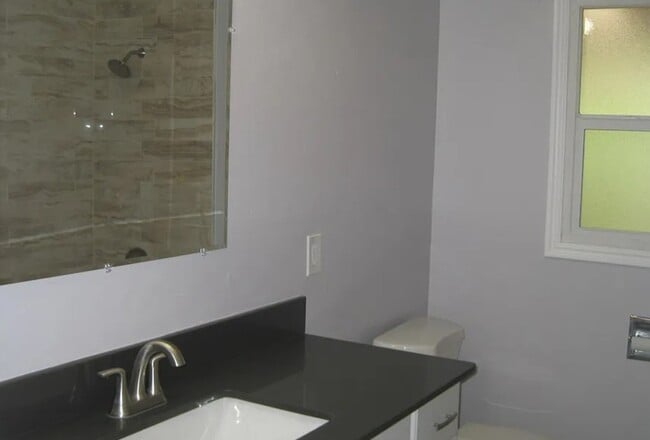 Photo - 462 S 9th St