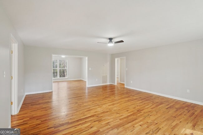 Photo - 2024 Fischer Rd