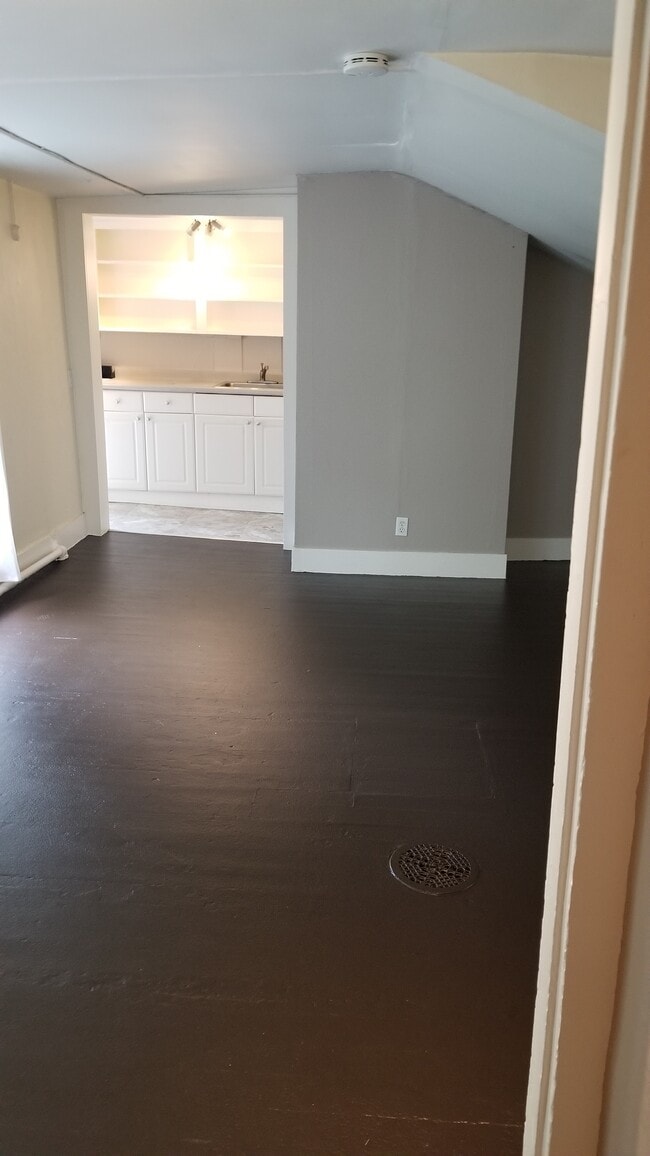 Photo - 155 Lincoln Ave Unit C