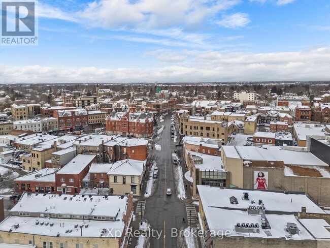 Photo - 109 Downie St Unité 2