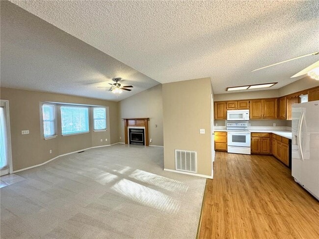 Photo - 6 Melbourn Dr