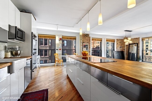 Photo - 600 S Dearborn St Unit 902