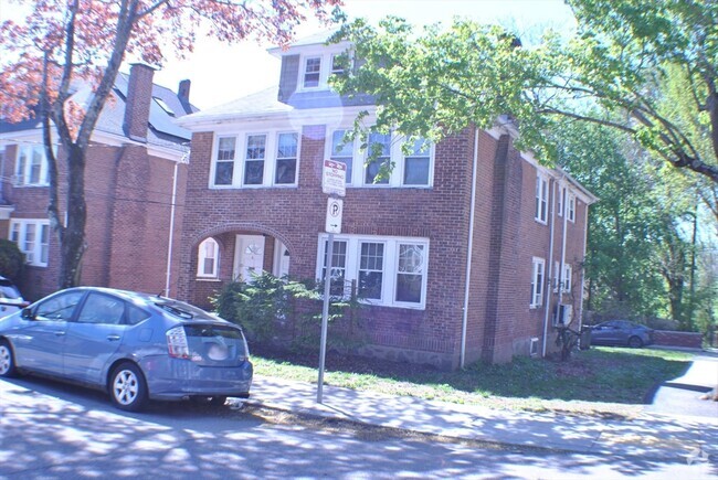 Building Photo - 3 Portina Rd Rental