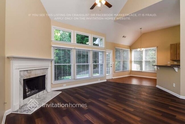 Photo - 135 Springlaurel Ct