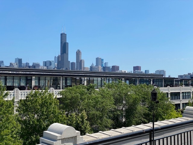 unobstructed skyline view - 1151 W 15th St Unit 414