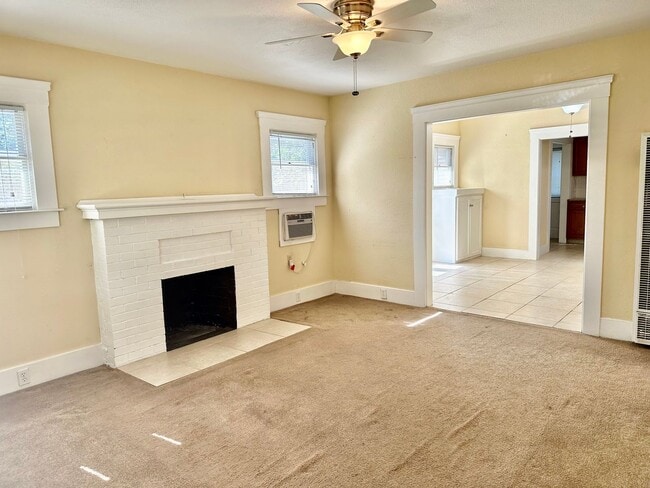 Photo - Charming 3/1 in the Heart of Tower Distict