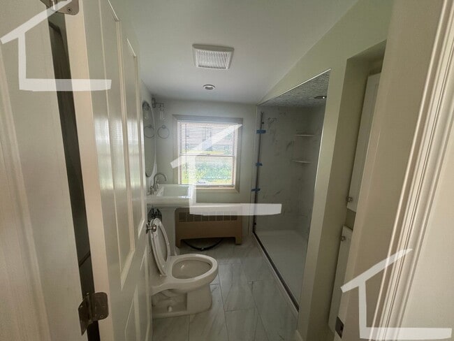 Photo - Charming 3.5 Bedroom-No Broker Fee