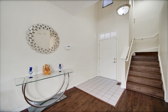 Photo - 439 Bay Tree Cir