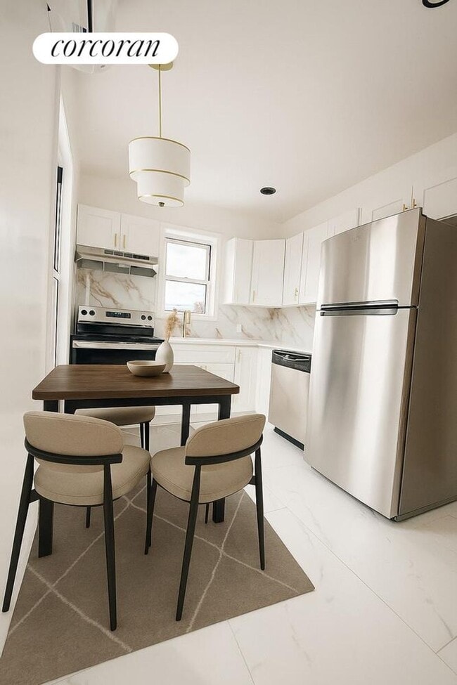 Photo - 14 Vermont Ct