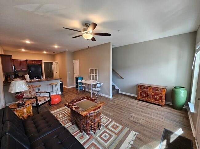 Photo - 2245 Del Carmel Way