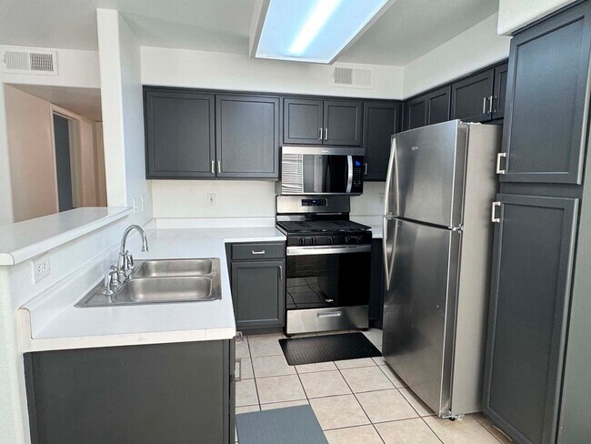 Photo - 3115 Casey Dr