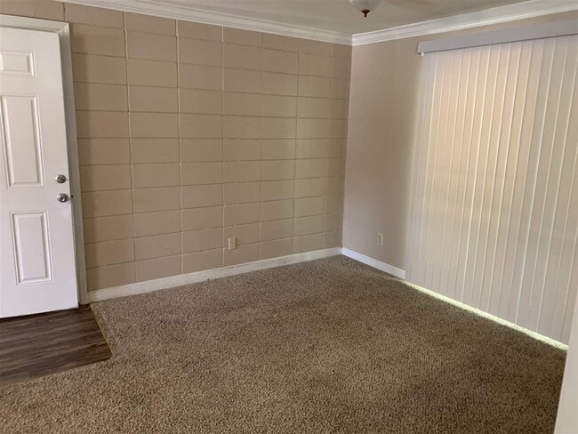 Photo - 600 Mary Beth Ave