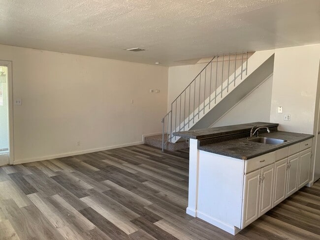 Photo - Great Condo in Antioch! Unidad 3