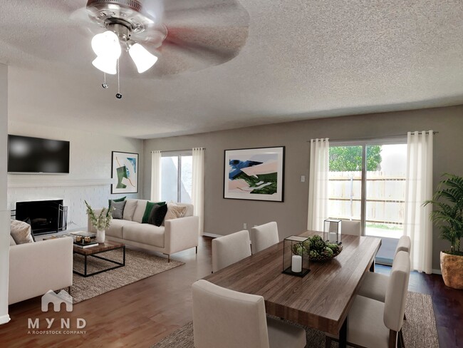 Del Estrado Townhomes