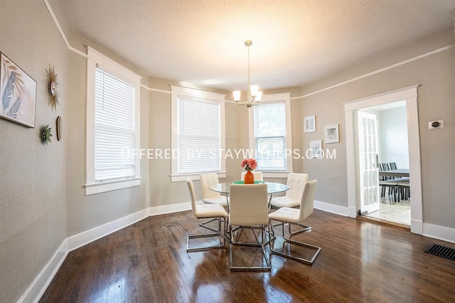 Photo - 2035 Central Ave