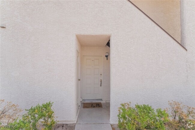 Building Photo - 6643 W Tropicana Ave Unit 101 Rental