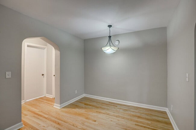 Photo - 7 Arcadia Ave Unit Apartment 1