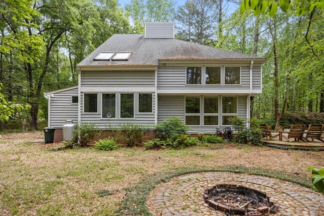 Photo - 709 Orchard Ln