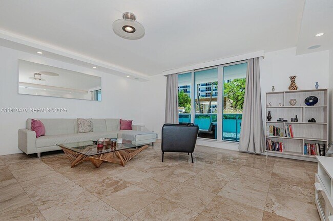 Photo - 2301 Collins Ave Unit 310