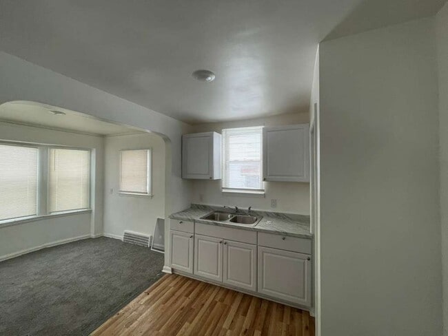 Photo - 9641 Evergreen Rd