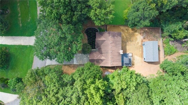 4267 Riviere Point