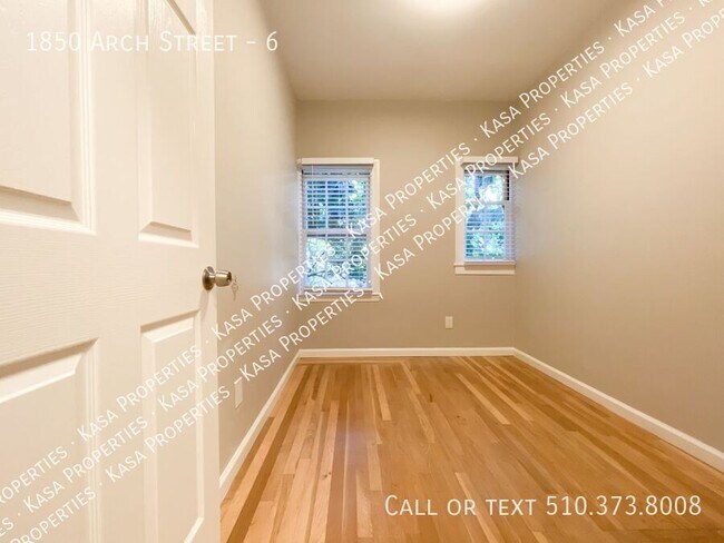 Photo - 1850 Arch St Unit 6