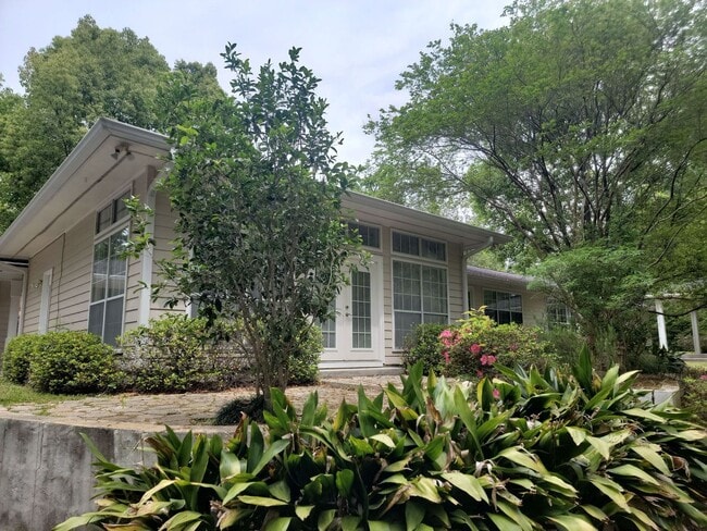 Photo - Spacious 4-Bedroom Home in the Desirable Gulf Hills Golf Course Community!