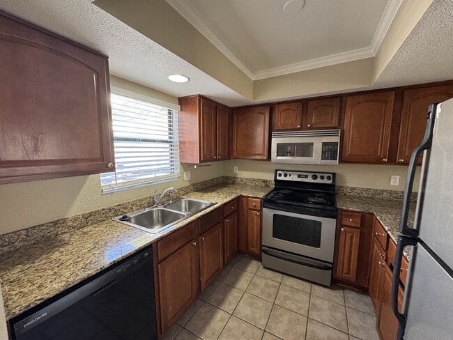 Photo - 3420 W Danbury Dr Unit C2111