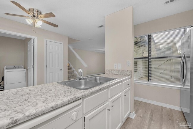 Photo - 2301 W Michigan Ave