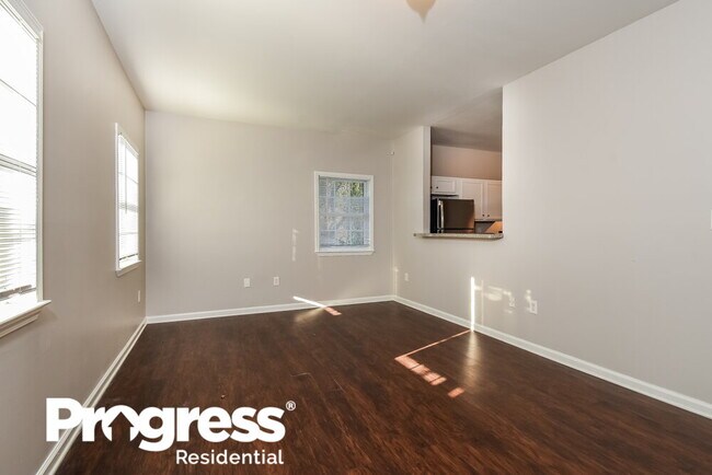 Photo - 848 Ridge Ave NW