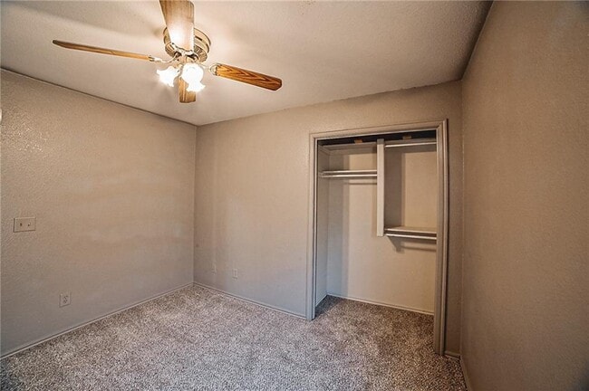 Photo - 604 NE 21st St