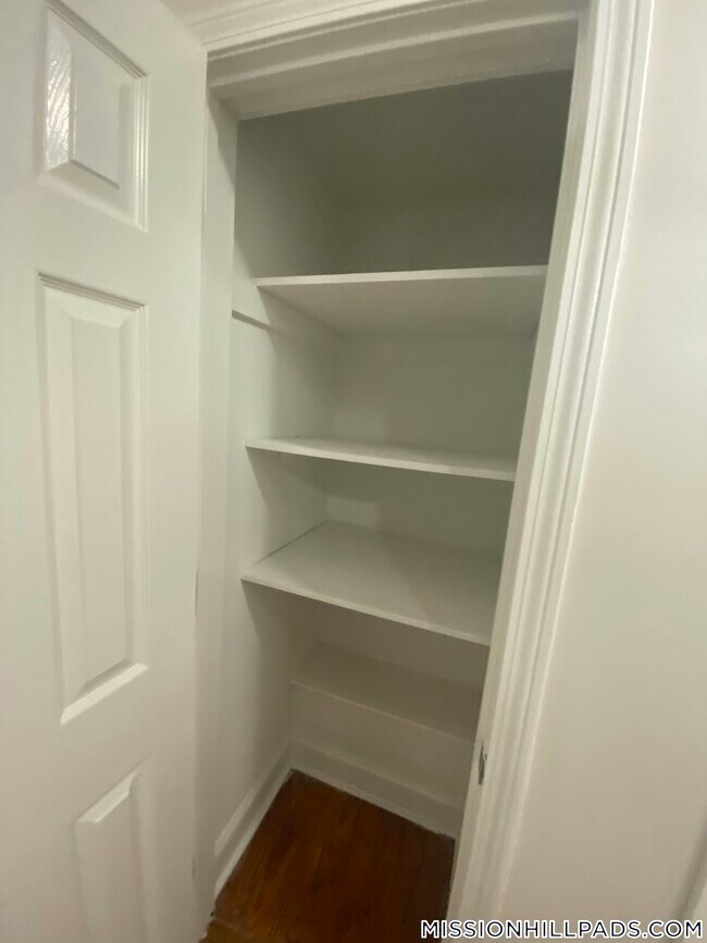 Photo - 184 Walnut Ave Unit 3