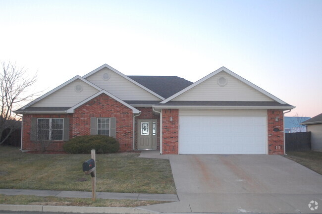 Building Photo - 5007 Craydon Dr Rental