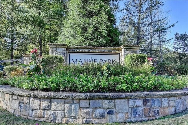 Photo - 27 Wesley Way