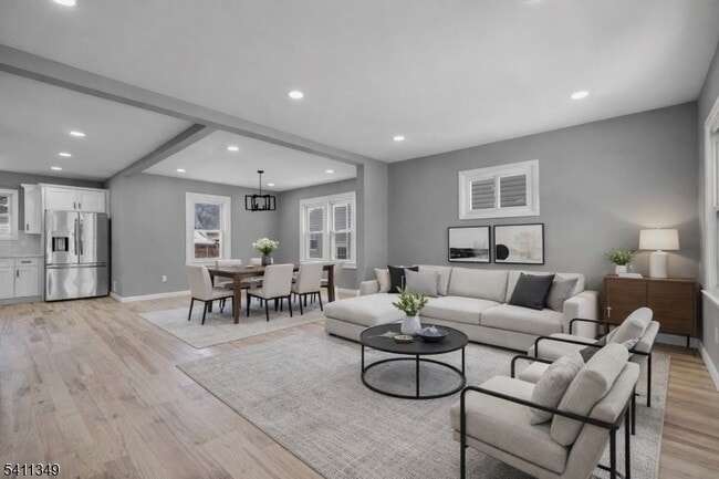 Photo - 2106 Whittier St