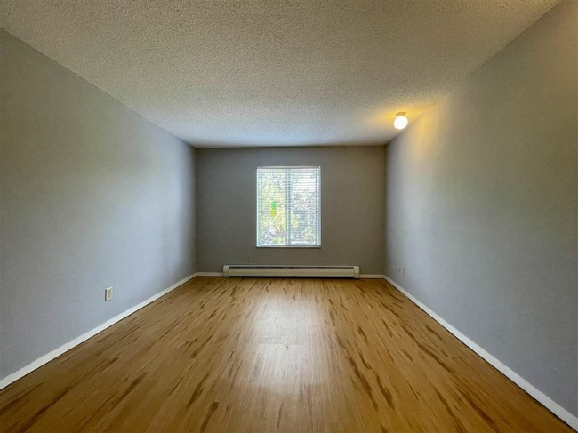 Photo - 3150 Lakeside Dr