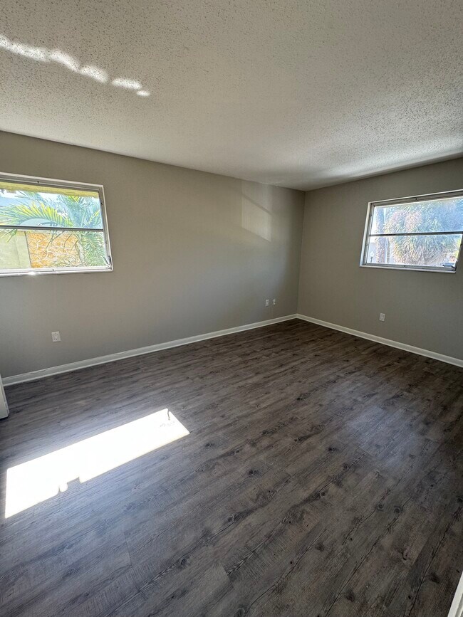 Photo - 1852 Meadow Ave Unit 12