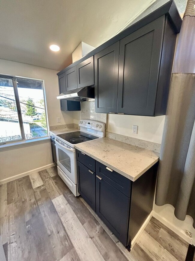 Photo - Updated San Leandro apartment! Unidad 16105 Marcella St.