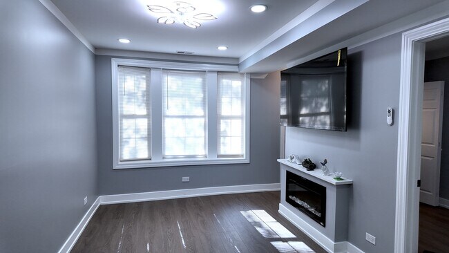 Photo - 2233 S Spaulding Ave