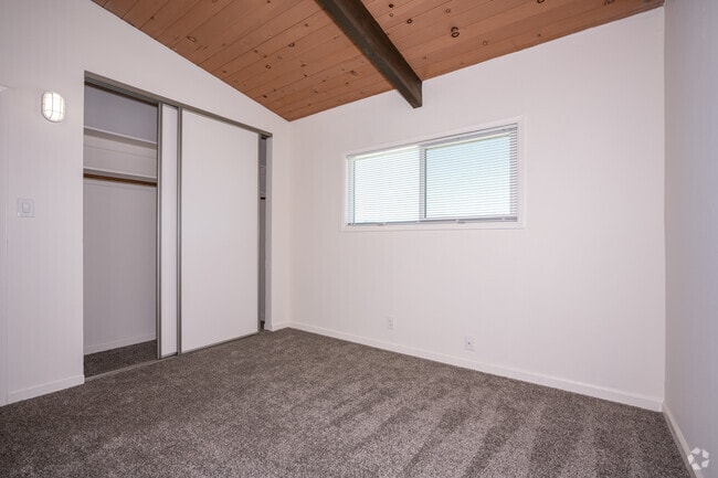 2BR, 1BA - 980SF - Second Bedroom