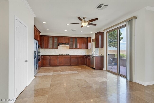 Photo - 31 Via Mantova Unit 2